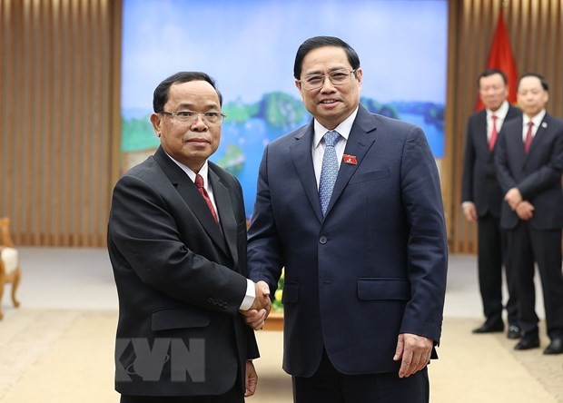 Thủ tướng Phạm Minh Chính tiếp đồng chí Khamphan Phommathat, Ủy viên Bộ Chính trị, Bí thư Trung ương Đảng, Chủ nhiệm Ban Kiểm tra Trung ương Đảng NDCM Lào, Trưởng Ban chống tham nhũng Trung ương, Tổng Thanh tra Nhà nước Lào. (nh: Dương Giang/TTXVN. Thủ tướng Phạm Minh Chính tiếp đồng chí Khamphan Phommathat, Ủy viên Bộ Chính trị, Bí thư Trung ương Đảng, Chủ nhiệm Ban Kiểm tra Trung ương Đảng NDCM Lào, Trưởng Ban chống tham nhũng Trung ương, Tổng Thanh tra Nhà nước Lào. (nh: Dương Giang/TTXVN.