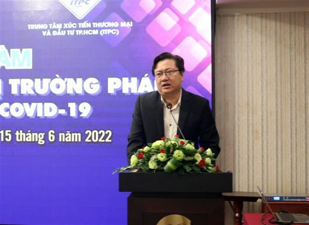 Ông Nguyễn Tuấn, Phó Giám đốc Trung tâm Xúc tiến Thương mại và Đầu tư Thành phố Hồ Chí Minh phát biểu tại toạ đàm. (Ảnh: Xuân Anh/TTXVN) Ông Nguyễn Tuấn, Phó Giám đốc Trung tâm Xúc tiến Thương mại và Đầu tư Thành phố Hồ Chí Minh phát biểu tại toạ đàm. (Ảnh: Xuân Anh/TTXVN)