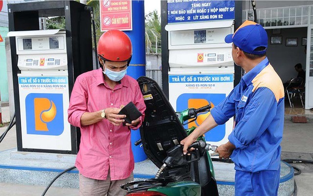 Đề xuất giảm 1.000 đồng/lít thuế bảo vệ môi trường đối với xăng Đề xuất giảm 1.000 đồng/lít thuế bảo vệ môi trường đối với xăng