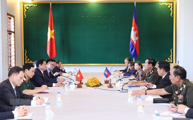 Thủ tướng Phạm Minh Chính hội kiến Thủ tướng Campuchia Samdech Techo Hun Sen. Ảnh: Dương Giang/TTXVN Thủ tướng Phạm Minh Chính hội kiến Thủ tướng Campuchia Samdech Techo Hun Sen. Ảnh: Dương Giang/TTXVN