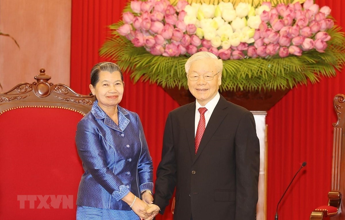 Tổng Bí thư Nguyễn Phú Trọng tiếp Phó Chủ tịch Đảng Nhân dân Campuchia (CPP), Phó Thủ tướng Campuchia Men Sam An. (Ảnh : Trí Dũng/TTXVN) Tổng Bí thư Nguyễn Phú Trọng tiếp Phó Chủ tịch Đảng Nhân dân Campuchia (CPP), Phó Thủ tướng Campuchia Men Sam An. (Ảnh : Trí Dũng/TTXVN)