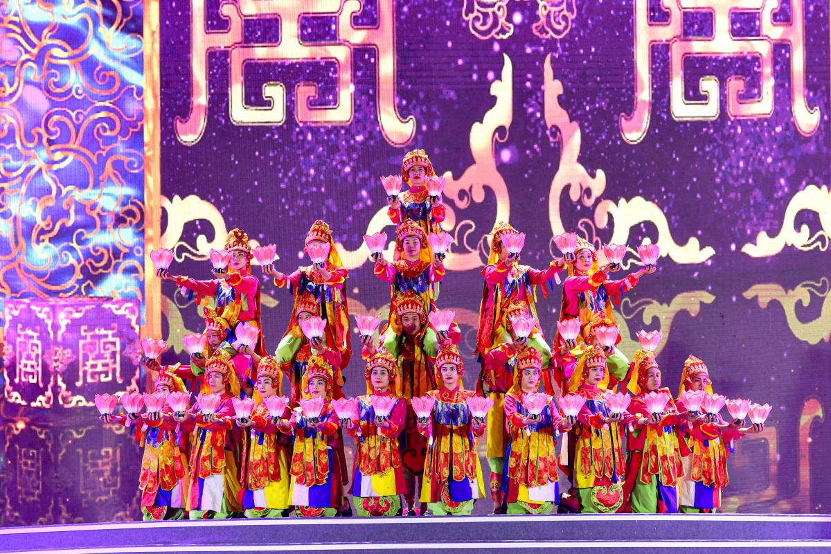 khai mạc festival ninh bình 2022 - tràng an kết nối di sản hình ảnh 5 khai mac festival ninh binh 2022 - trang an ket noi di san hinh anh 5