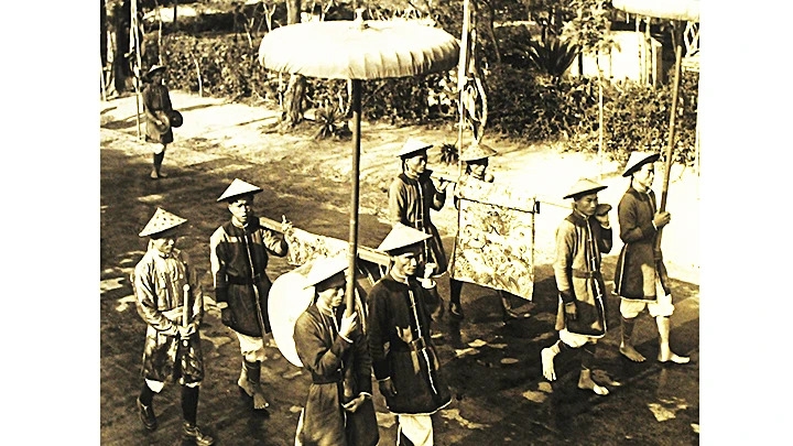 Процессия на мессе в Цзинане в 1939 году. Фотодокументация 