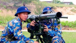 4-й округ ВМС защищает суверенитет страны