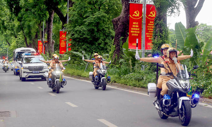 Hanoi to impose traffic restrictions on 20 streets for 13th National Party Congress 5515 police