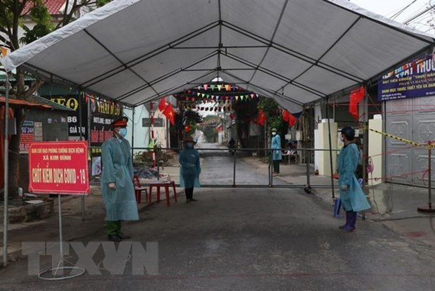 A checkpoint at Pha Tai 2 village, Kim Dinh commune, Kim Thanh district of Hai Duong (Photo: VNA) 0622-checkpoint