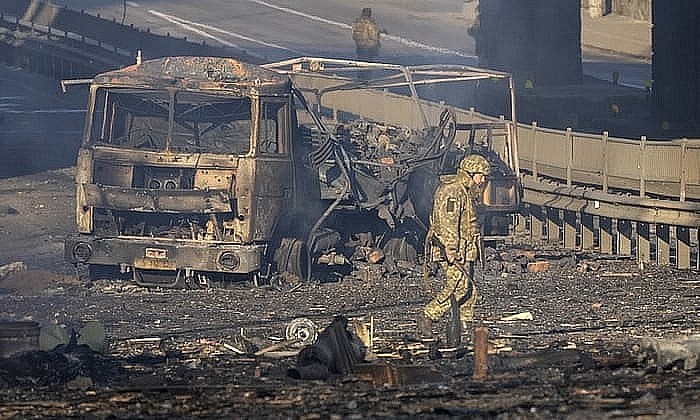 Ukraine oil terminal near Kyiv and gas pipeline in Kharkiv on fire after attack. Photo: The Guardian Ukraine oil terminal near Kyiv and gas pipeline in Kharkiv on fire after attack. Photo: The Guardian