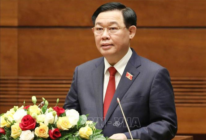 Chairman of the National Assembly Vuong Dinh Hue delivers a speech after taking the oath of office on March 31. (Photo: VNA) 2201-hue1