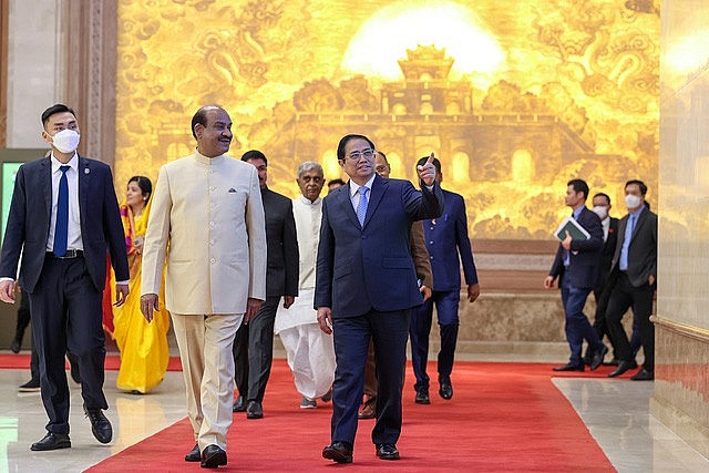 Speaker of the Indian Lok Sabha Visits Vietnam Speaker of the Indian Lok Sabha Visits Vietnam