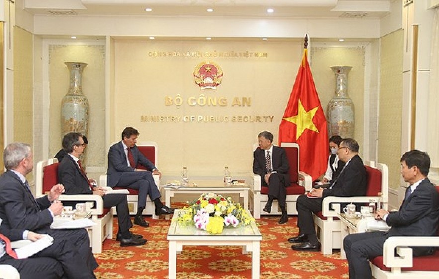 qdnd.com.vn) qdnd.com.vn)