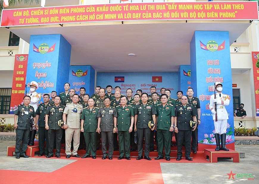 Vietnam, Cambodia Seek Stronger Defence Ties Vietnam, Cambodia Seek Stronger Defence Ties