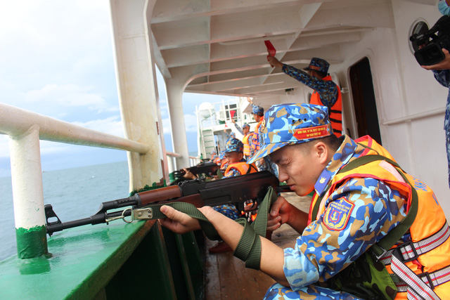 Coast Guard Region 4 holds tactical training programme Coast Guard Region 4 holds tactical training programme