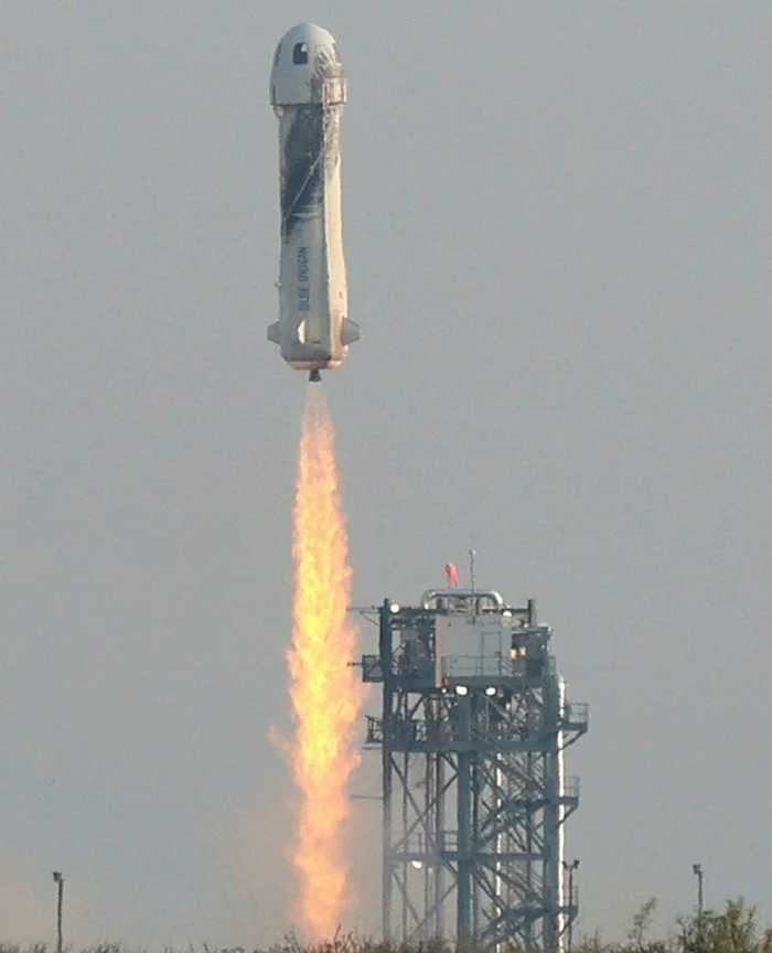 The New Shepard lifts off from a site near Van Horn, Texas © Joe Raedle/Getty The New Shepard lifts off from a site near Van Horn, Texas © Joe Raedle/Getty
