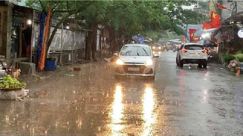 typhoon hagupit triggers torrential rains in northern vietnam