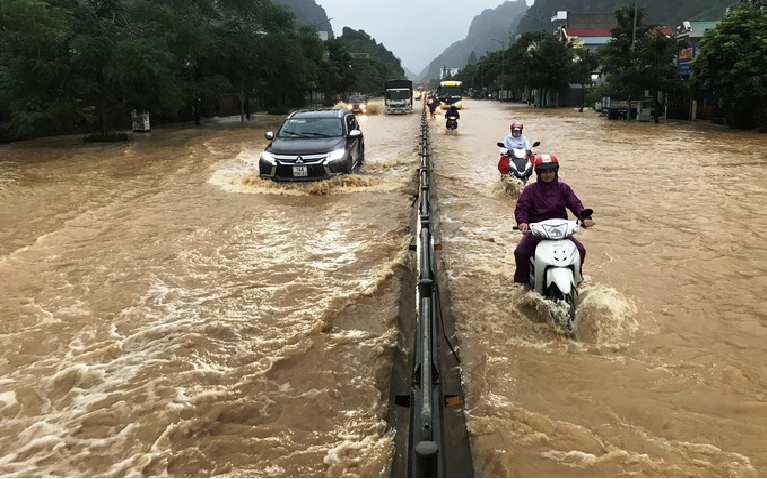Photo: VnExpress 2852 national highway