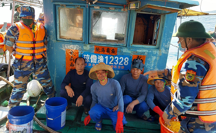 Chinese vessels found fishing illegally in Vietnam’s waters