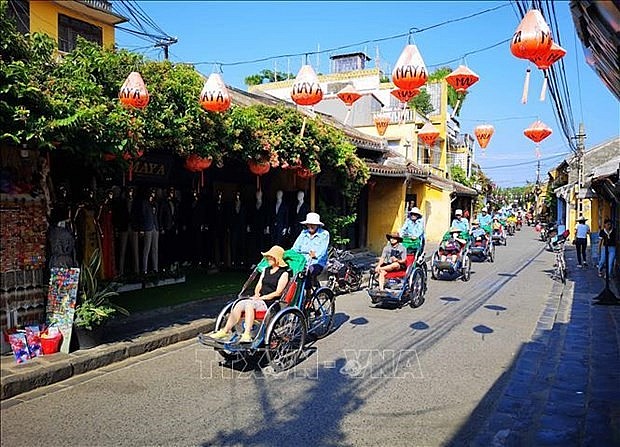 Vietnam to Fully Reopen to Foreign Visitors by June 2022 Vietnam to Fully Reopen to Foreign Visitors by June 2022