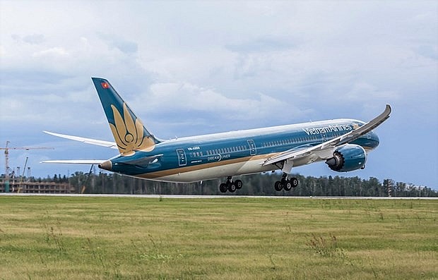Hanoi-HCM City Flights Take off, Nearly 20 Domestic Routes Reopened Hanoi-HCM City Flights Take off, Nearly 20 Domestic Routes Reopened