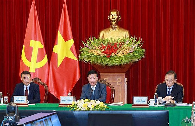 Vietnam, Laos Share Party Building Experience Vietnam, Laos Share Party Building Experience