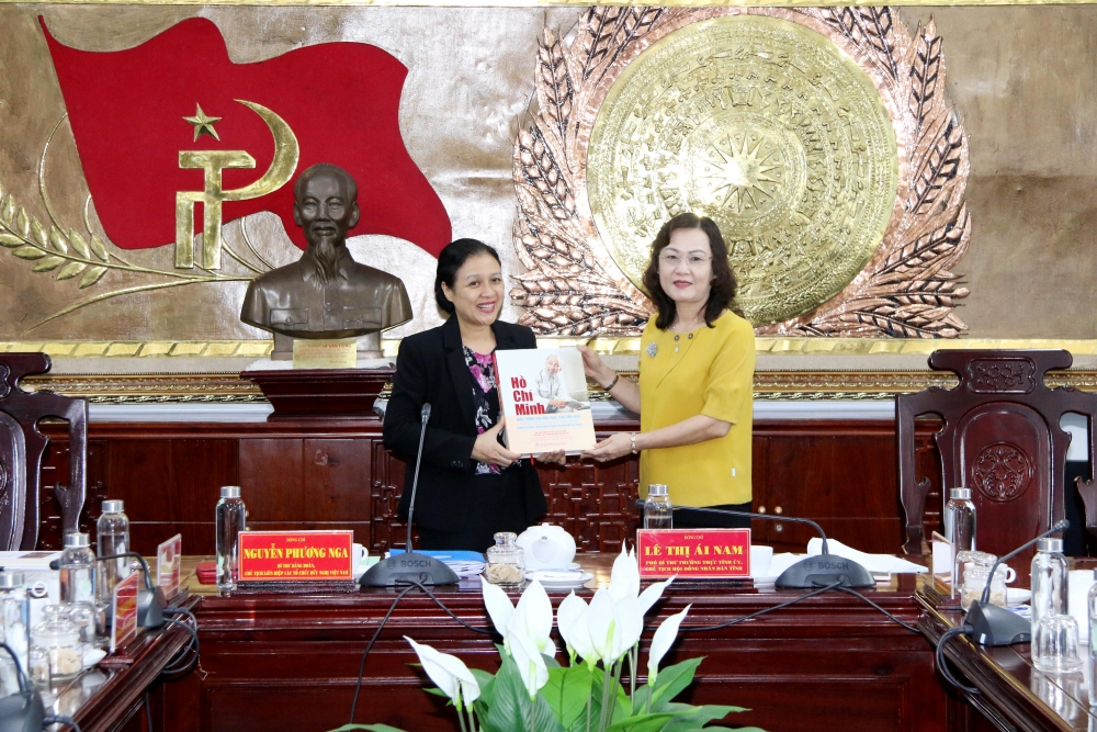 vufo president promotes bac lieu provinces long term action plan for people to people realtions