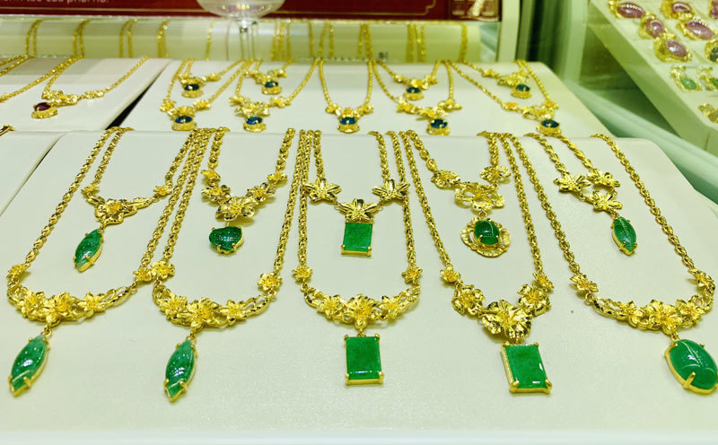 undefined 1438 gold