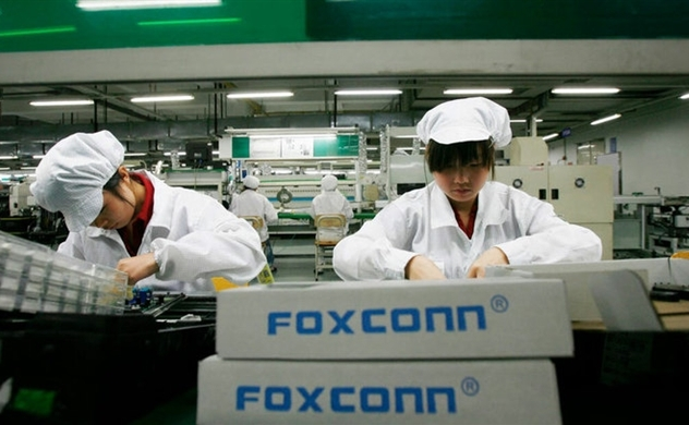 Foxconn to shift some Apple production from China to Vietnam 4338 apple