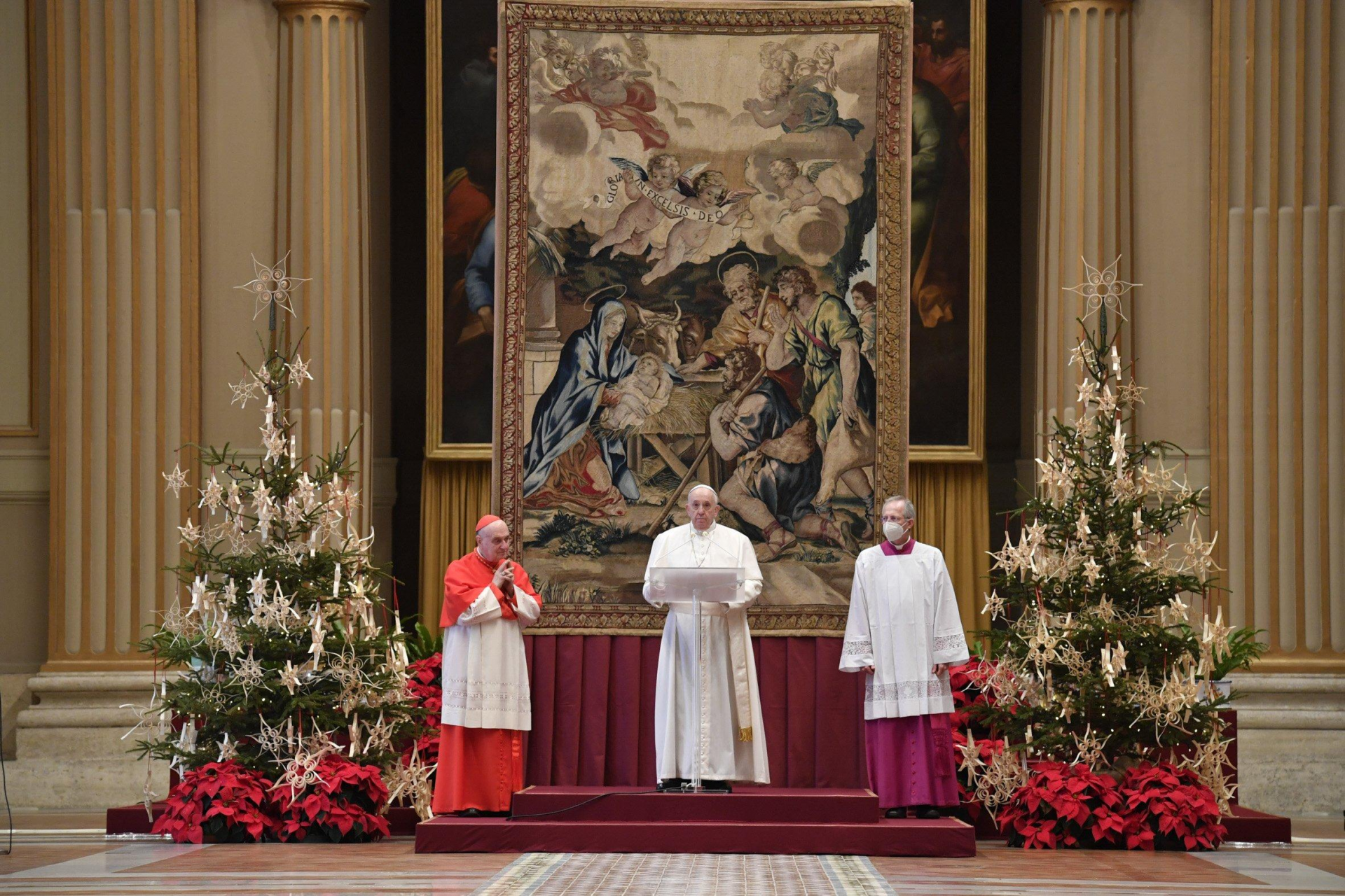 Pope Francis delivers the In Christmas message, Pope Francis calls for COVID-19 vaccines to be shared