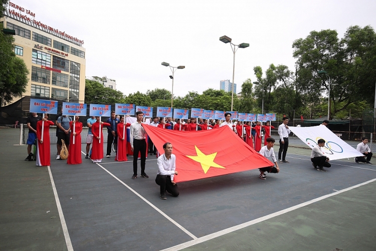100 tay vợt không chuyên tham gia Giải đấu quần vợt hữu nghị 2020 100 tay vợt không chuyên tham gia Giải đấu quần vợt hữu nghị 2020