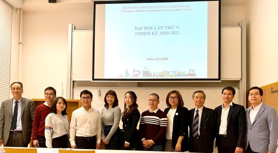 Hội du học sinh Việt Nam tại Czech nhiệm kỳ 2020-2022 ra mắt Ban chấp hành mới hoi du hoc sinh viet nam tai ch czech nhiem ky 2020 2022 ra mat ban chap hanh moi