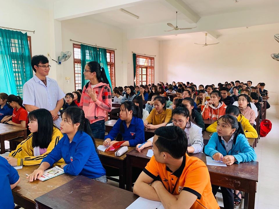 Giving it Back to Kids tập huấn kỹ năng mềm dành cho sinh viên Quảng Nam giving it back to kids tap huan ky nang mem danh cho sinh vien quang nam