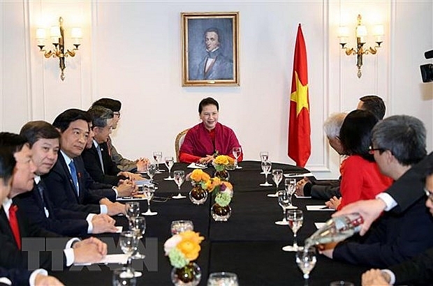 ket noi xay dung mang luoi nhan tai nguoi viet tren khap the gioi