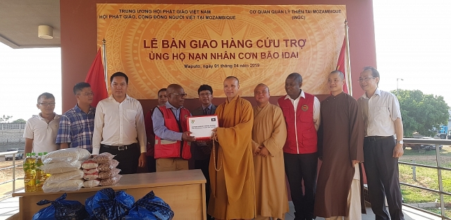 Việt Nam trao 20 tấn lương thực cứu trợ nạn nhân siêu bão Idai tại Mozambique viet nam trao 20 tan luong thuc cuu tro nan nhan sieu bao idai tai mozambique