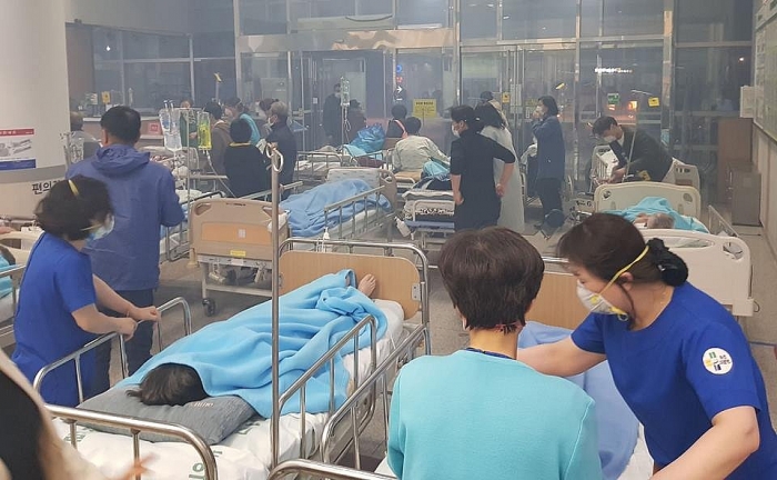Hàng chục người bị thương trong thảm họa cháy rừng ở Hàn Quốc toan canh thiet hai kinh hoang tham hoa chay rung o han quoc