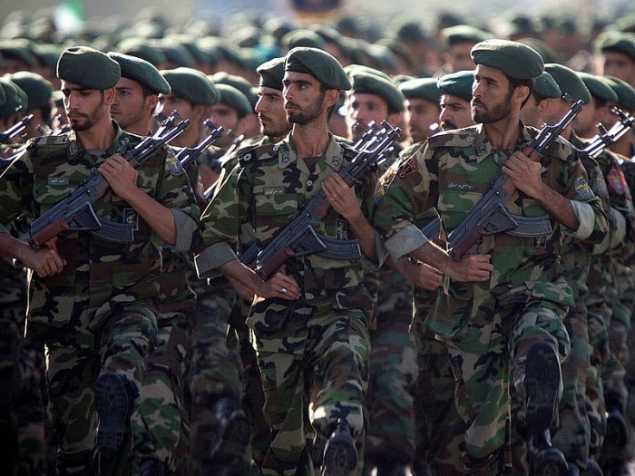 Mỹ và Iran tố nhau là khủng bố, nguy cơ đụng độ quân sự tăng cao my va iran to nhau la khung bo nguy co dung do quan su tang cao