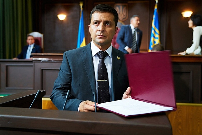 Tân Tổng thống Ukraine sẽ ngả về phía Nga? tan tong thong ukraine voi moi quan he voi nga
