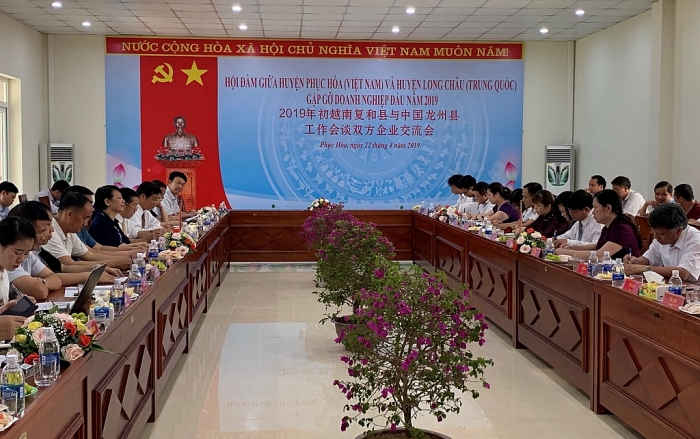 Huyện Phục Hòa (Việt Nam) và huyện Long Châu (Trung Quốc) hợp tác quản lý bảo vệ biên giới huyen phuc hoa viet nam va huyen long chau trung quoc day manh hop tac