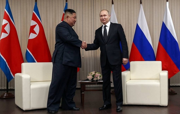 Tổng thống Putin: Không có âm mưu nào khi gặp ông Kim Jong Un hoi nghi nga trieu ong kim ke toi my cu xu hai mat tai ha noi