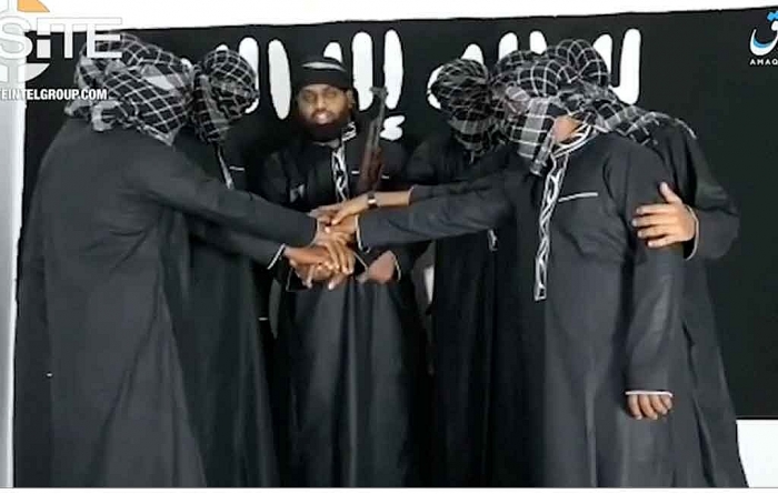 Sri Lanka: Quân đội đấu súng phiến quân Hồi giáo IS, 15 người chết sri lanka 15 nguoi 6 tre em thiet mang trong vu dau sung voi cac phien quan hoi giao