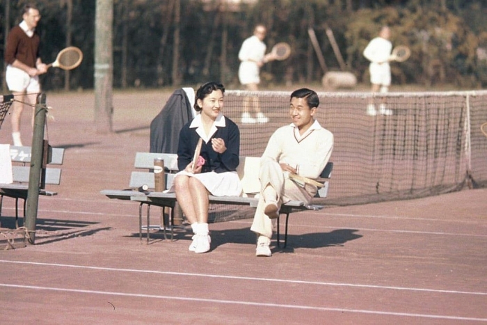 Nhật hoàng Akihito: Cuộc đời vị vua của triều đại lâu đời nhất thế giới nhat hoang akihito cuoc doi vi vua cua trieu dai lau doi nhat the gioi