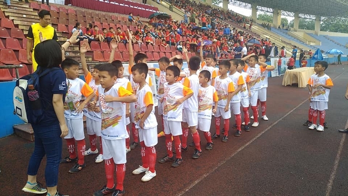 GNI: Cùng thầy Park Hang Seo gieo ước mơ cho trẻ em Việt gieo uoc mo cho con tre cung thay park hang seo