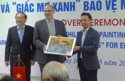 ong nguyen ba canh bi cach het cac chuc vu trong dang