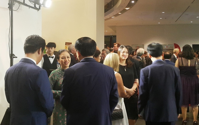 Thủ tướng Giuseppe Conte: Cộng đồng Italia may mắn khi được sống tại Việt Nam thu tuong giuseppe conte cong dong italia may man khi duoc song tai viet nam xinh dep