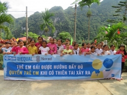 20 ho ngheo o ben tre co them diem tua nho von vay phong tranh thien tai