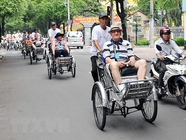 tiep tuc mien thi thuc cho 5 nuoc tay au den nam 2020