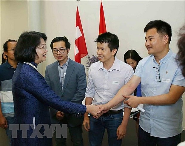 VietSearch - Phần mềm kết nối cộng đồng người Việt trên toàn cầu vietsearch phan mem ket noi cong dong nguoi viet tren toan cau