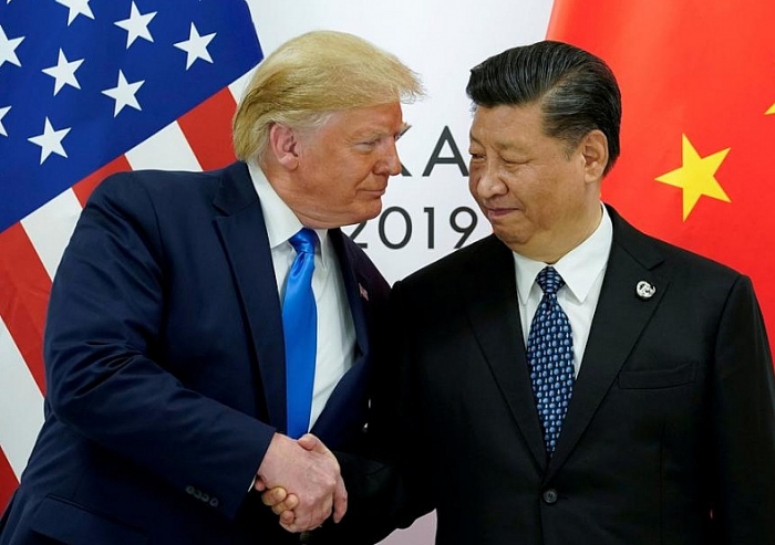 Ông Trump lùi thời hạn áp thuế với điện thoại, máy tính Trung Quốc tong thong trump hoan ap thue doi voi dien thoai may tinh xach tay trung quoc