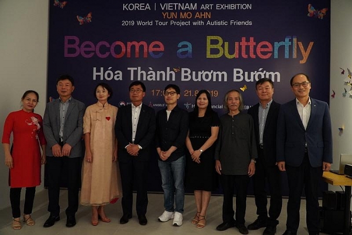1.300 cánh bướm kết nối ước mơ của trẻ em Việt Nam và trẻ em thế giới 1300 canh buom ket noi uoc mo cua tre em viet nam va tre em the gioi