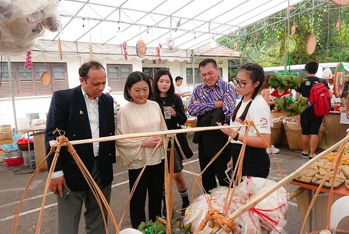 Hội chợ “Vietnam Lah! 2019: Về nhà” mang đặc sản ba miền đến Singapore hoi cho vietnam lah 2019 ve nha mang dac san ba mien den singapore