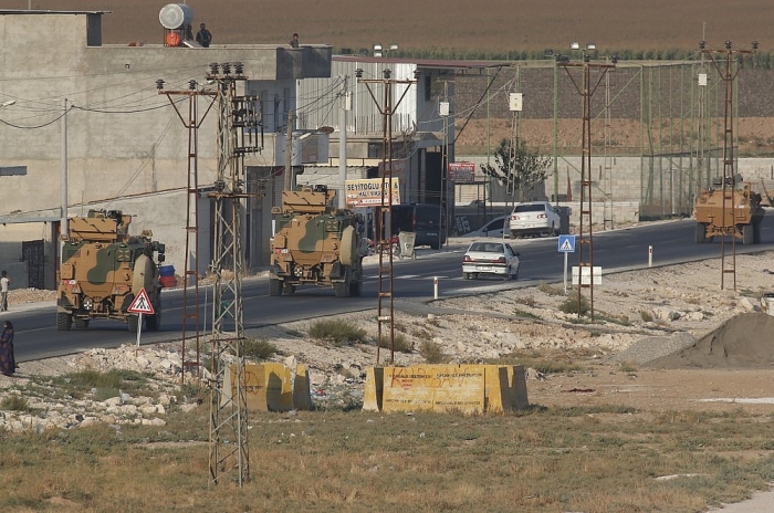 Thổ Nhĩ Kỳ tấn công Syria: Hàng ngàn người Kurd phải sơ tán tham khoc nhung cuoc tan cong cua tho nhi ky vao syria hang ngan nguoi kurd phai so tan