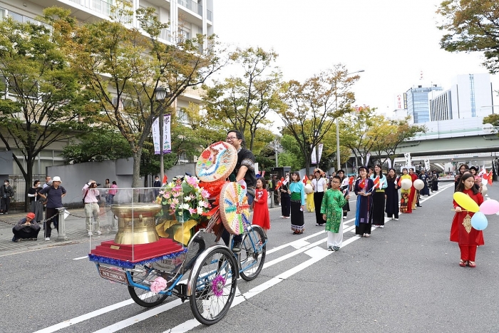 Tổng lãnh sự quán tại Osaka tích cực quảng bá hình ảnh Việt đến với người dân Nhật tong lanh su quan tai osaka tich cuc quang ba hinh anh viet den voi nguoi dan nhat